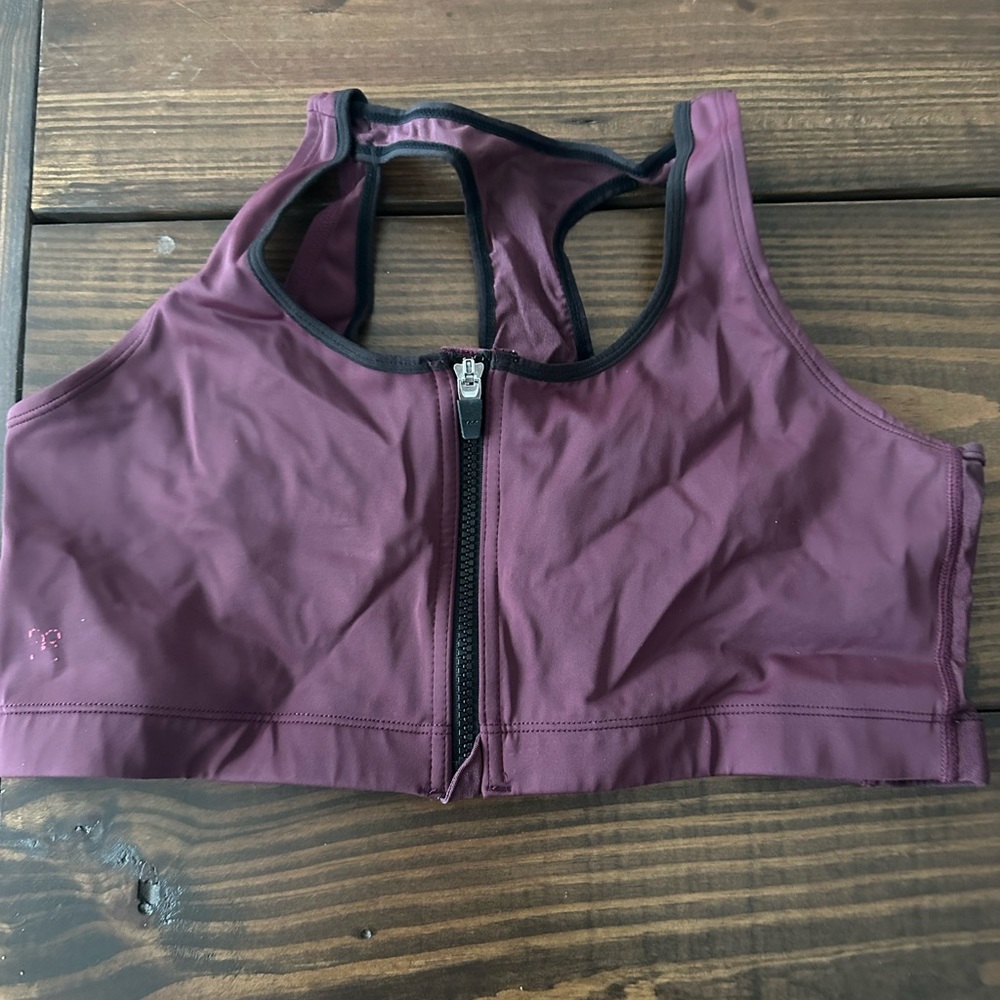 Ruby Ribbon Plum zip up Sports Demi sz 40